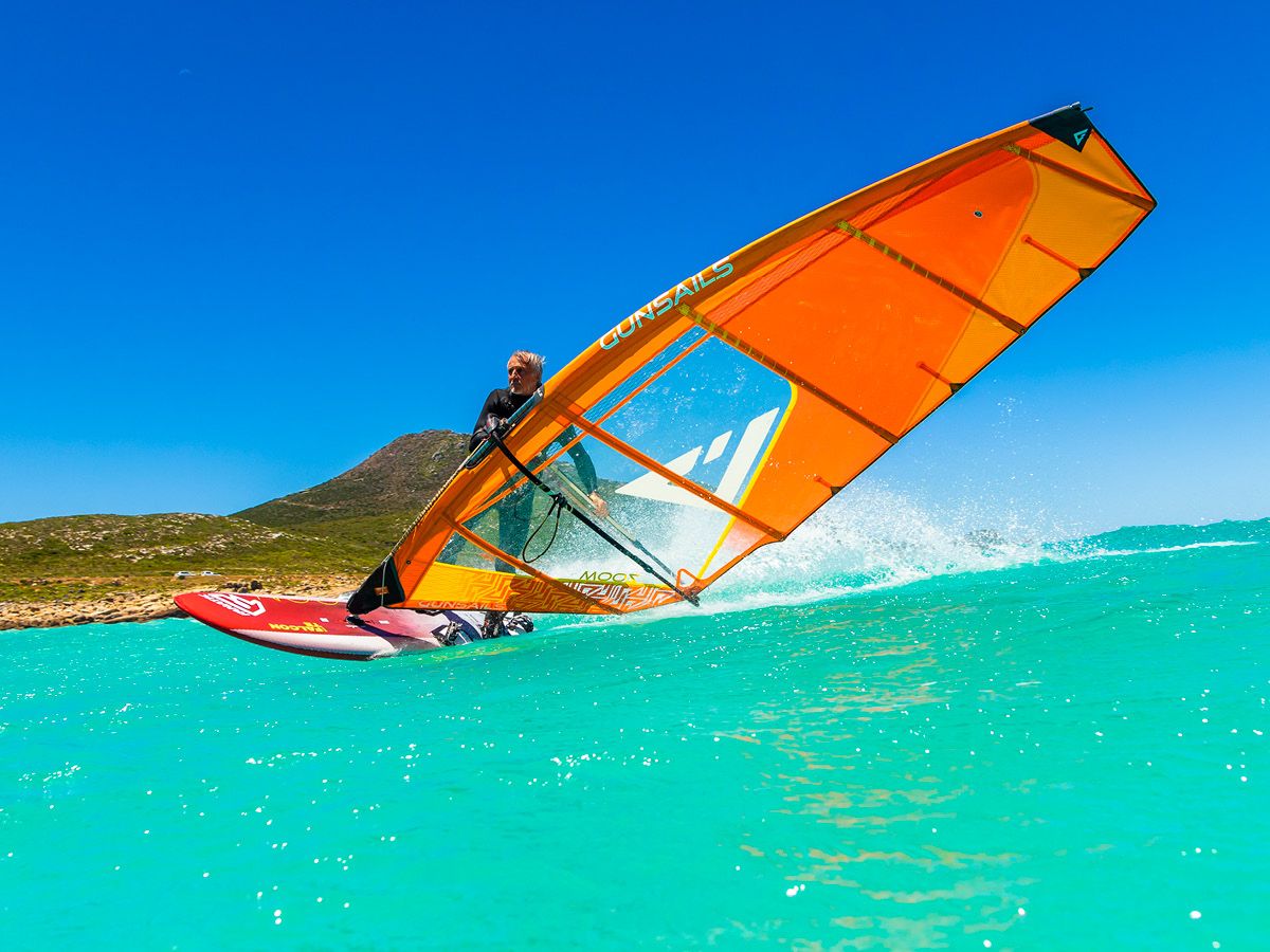 obrazek gun sails zoom windurfing karlin super jizda